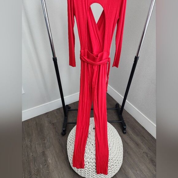 ASOS Cutout Back Red Jumpsuit size 0 - Picture 2 of 8